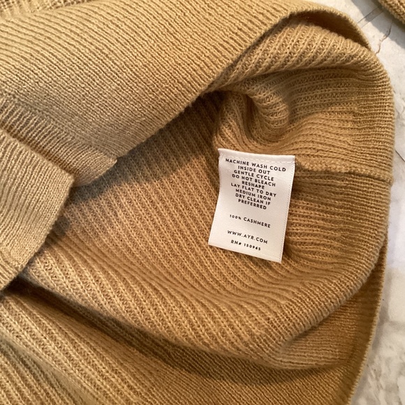 AYR "The Win Win" Cardigan 100% Cashmere Mustard Yellow Size XS - Picture 4 of 5
